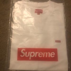 Supreme Small box logo